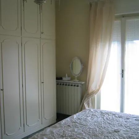 Corso Inglesi Apartment